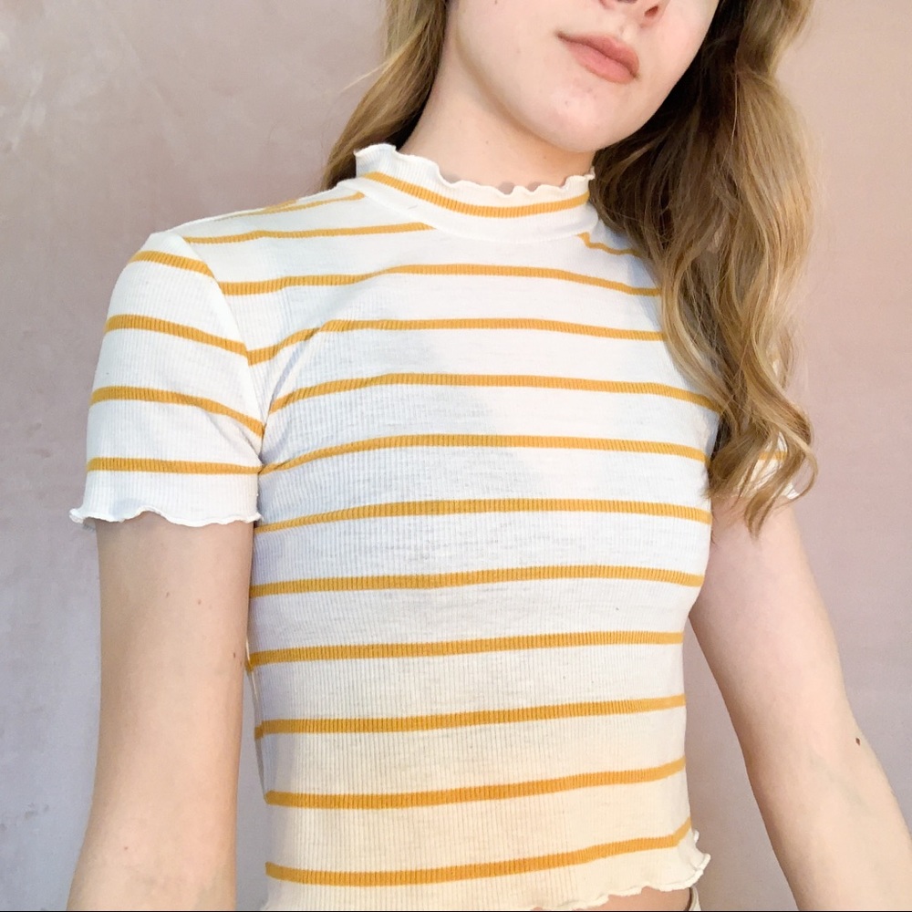 STRIPED TURTLENECK